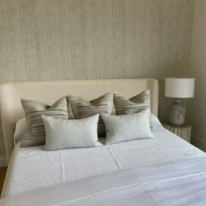 Cama Calyra diseno muebles taylor decor1