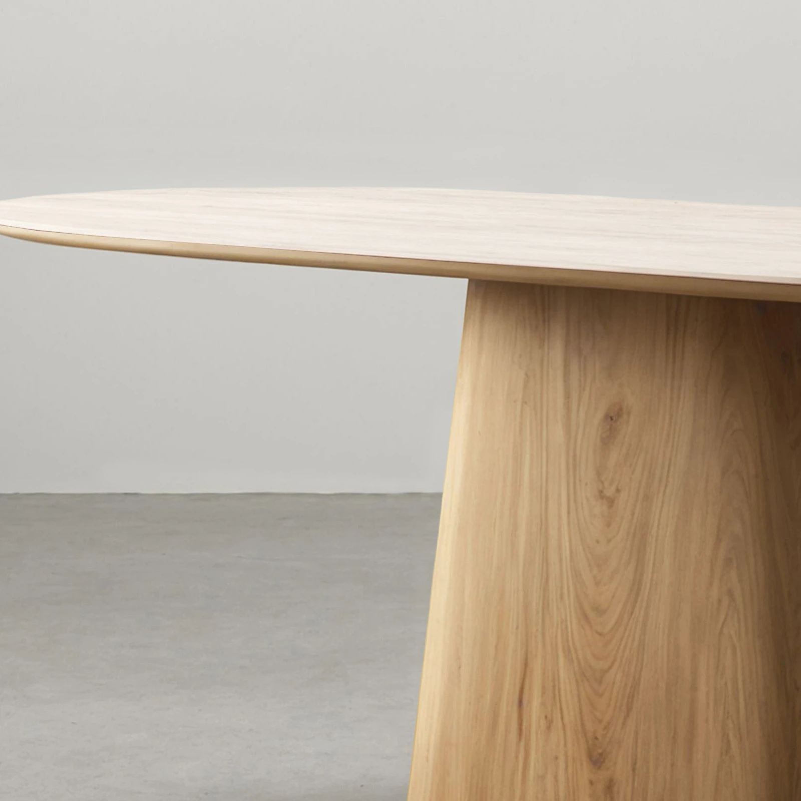 Mesa Comedor Velsa fabricación muebles personalizados Panamá Taylor Decor Design