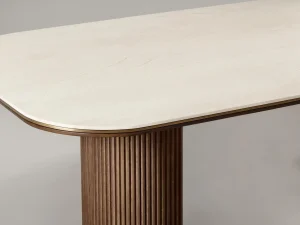 Mesa-Comedor-Zirel-fabricación-muebles-personalizados-Panamá-Taylor-Decor-Design