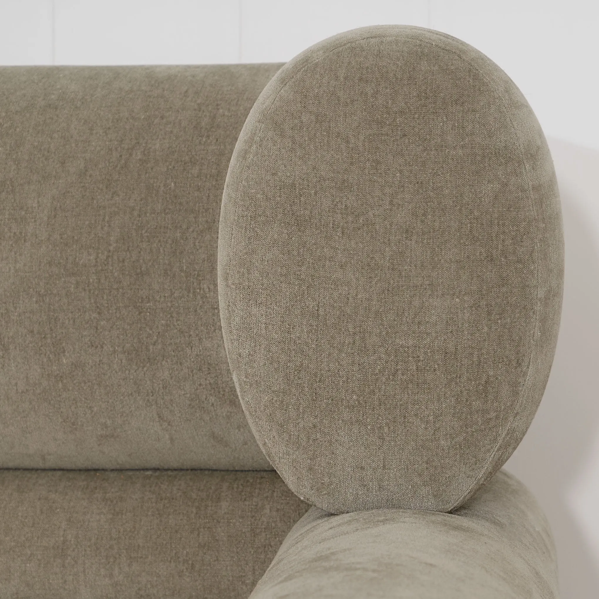 Cama Bellanova fabricación muebles personalizados Panamá Taylor Decor Design