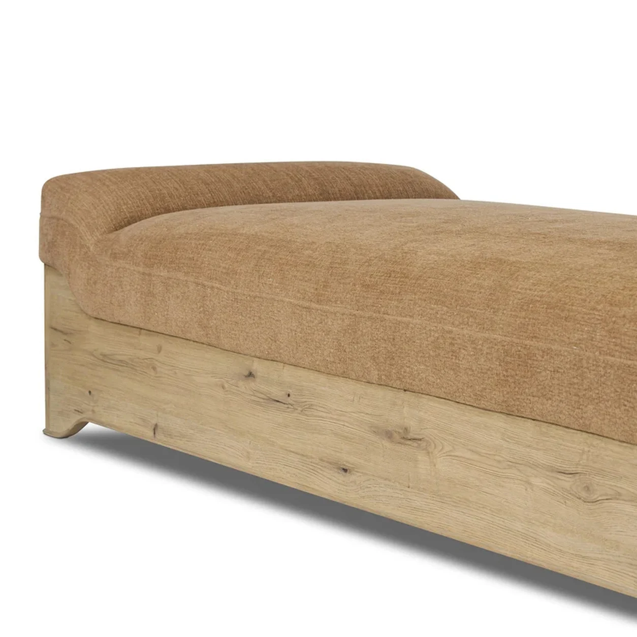 Chaise Emilio tapizada base roble asiento inclinado diseño escultórico fabricación muebles personalizados Panamá Taylor Decor Design