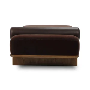 Chaise Thiago madera roble tapizada perfil bajo fabricación muebles personalizados Panamá Taylor Decor Design