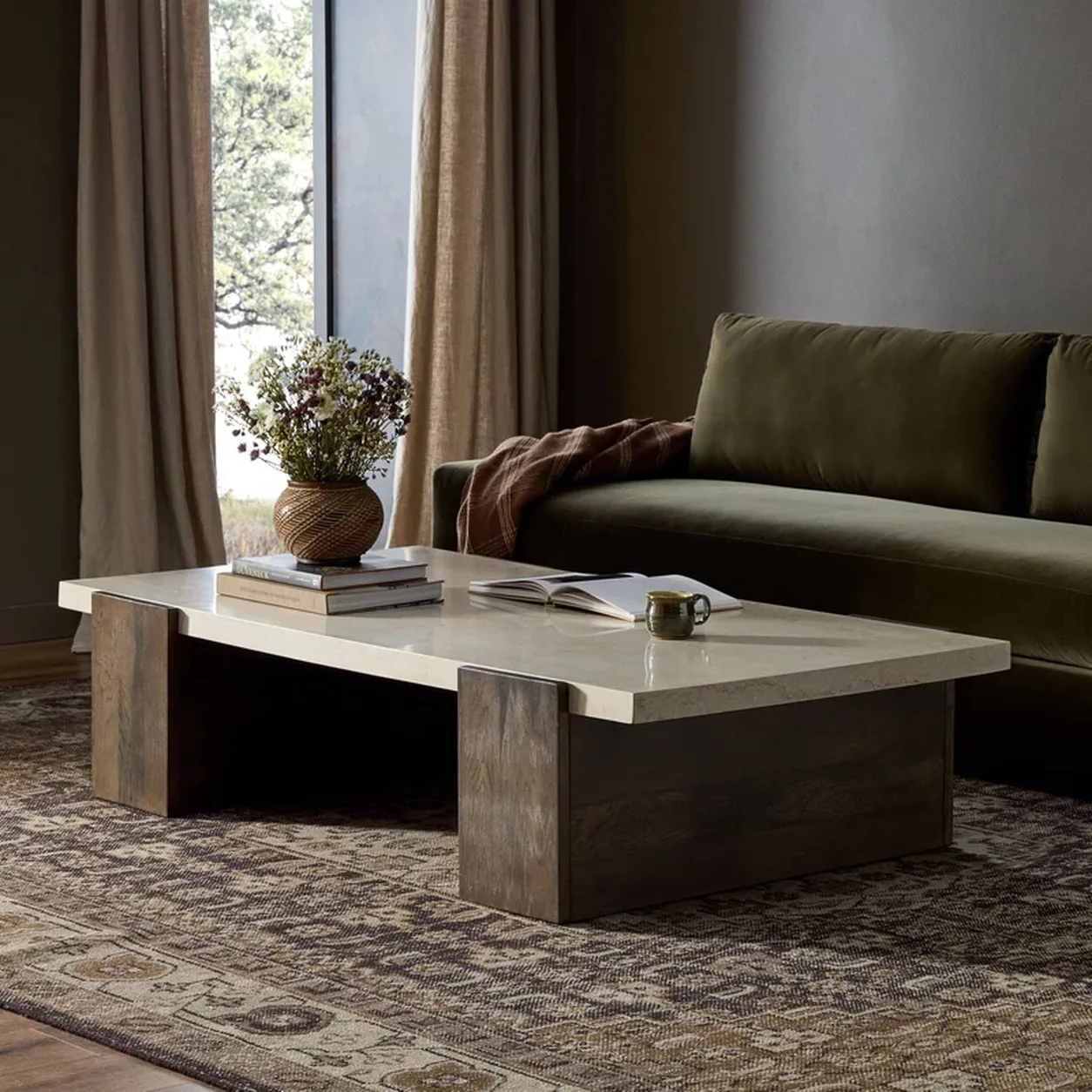 Mesa de Centro Leonardo mármol natural base roble diseño arquitectónico fabricación muebles personalizados Panamá Taylor Decor Design