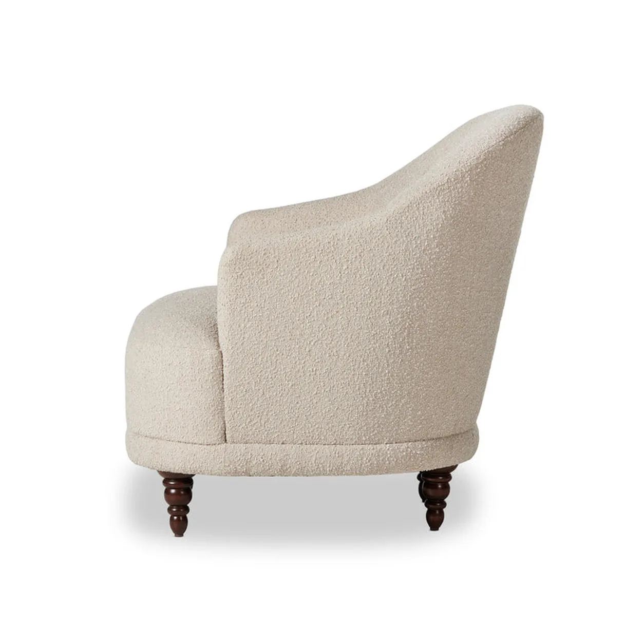 Poltrona Bruno tapizada patas madera torneada diseño clásico contemporáneo fabricación muebles personalizados Panamá Taylor Decor Design
