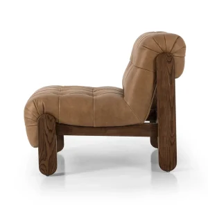 Poltrona Julián tapizado envolvente capitoné botones diseño escultórico fabricación muebles personalizados Panamá Taylor Decor Design
