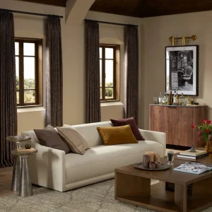 Sofá Mateo tapizado gran formato perfil bajo fabricación muebles personalizados Panamá Taylor Decor Design