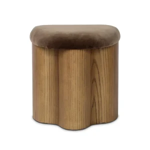 Taburete Narek tapizado base madera diseño escultórico fabricación muebles personalizados Panamá Taylor Decor Design